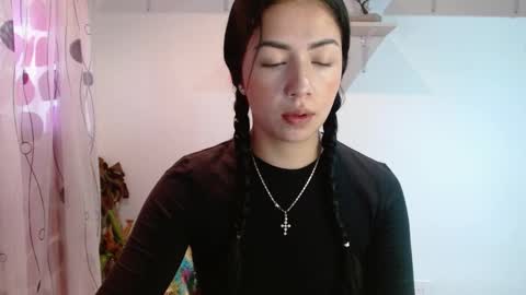 Snapshot of madisoncambel chatting on 19, 12, 2024 Madison Cambel online show from 19, 12, 2024