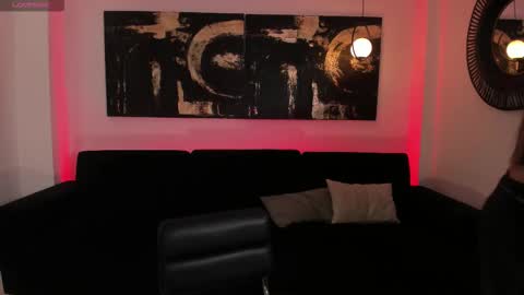 Maddi Collins online show from 22, 3, 2026