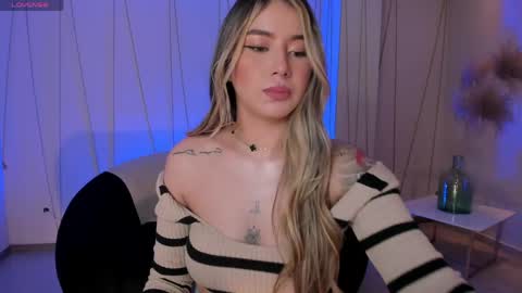 Maddi Collins online show from 8, 5, 2026