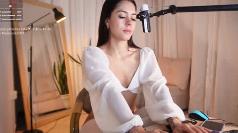 madisonlara online show from 1, 2, 2025
