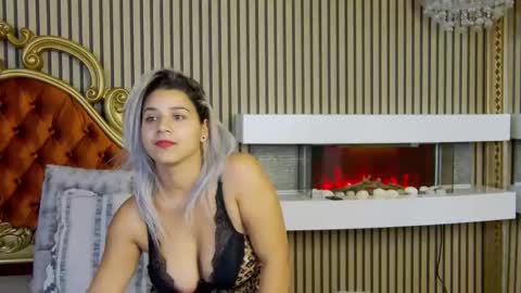 Snapshot of madisonrusso chatting on 9, 10, 2025 madisonrusso online show from 9, 10, 2025