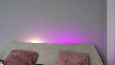   online show from 17, 6, 2026