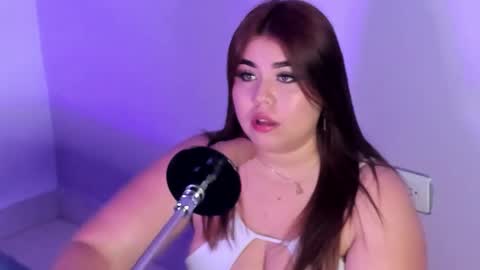 Snapshot of madissonlee__ chatting on 29, 11, 2025 madissonlee__ online show from 29, 11, 2025