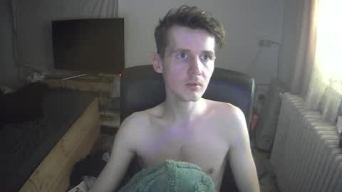 madnessss1215 online show from 18, 3, 2026