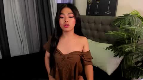 Snapshot of madonnajhonson chatting on 18, 10, 2025 madonnajhonson online show from 18, 10, 2025