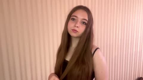 Snapshot of madonnalestourgeon chatting on 14, 11, 2025 Madonna online show from 14, 11, 2025