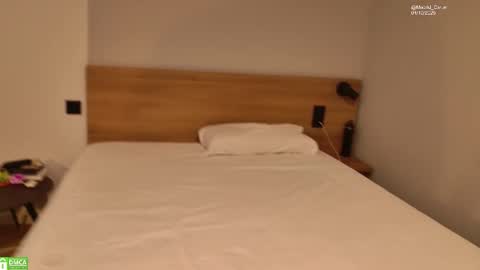 Snapshot of madrid_carter chatting on 4, 10, 2025 Mommy Lemons online show from 4, 10, 2025