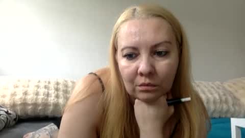 Snapshot of mady26 chatting on 13, 4, 2026 Mady online show from 13, 4, 2026