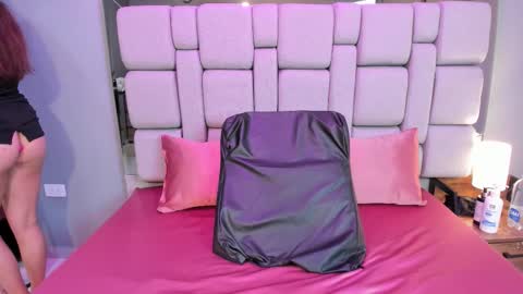 mady_collins online show from 15, 10, 2025