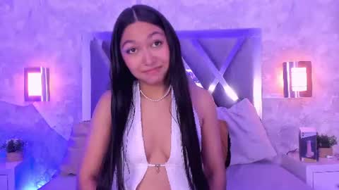 Snapshot of mady_roa chatting on 3, 7, 2026 Mady Roa online show from 3, 7, 2026