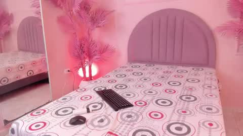 Snapshot of madyscarlett chatting on 1, 10, 2025 madyscarlett online show from 1, 10, 2025