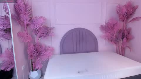 Snapshot of madyscarlett chatting on 14, 10, 2025 madyscarlett online show from 14, 10, 2025