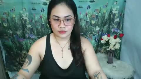 Snapshot of mae_hottie69 chatting on 25, 10, 2025 mae_hottie69 online show from 25, 10, 2025