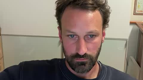 maenu_69 online show from 15, 10, 2025