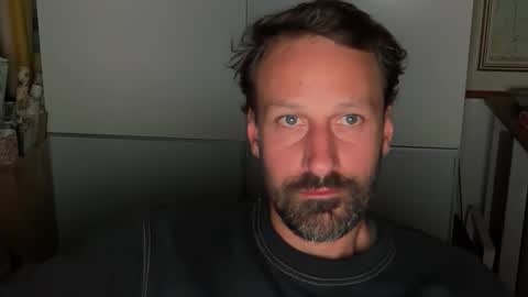 maenu_69 online show from 18, 10, 2025