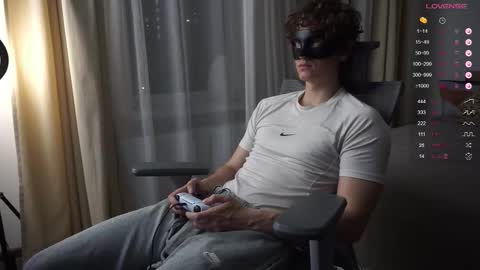 Mike XMaestro 3369 online show from 13, 9, 2025