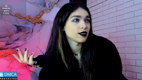 maevekuro online show from 8, 5, 2026
