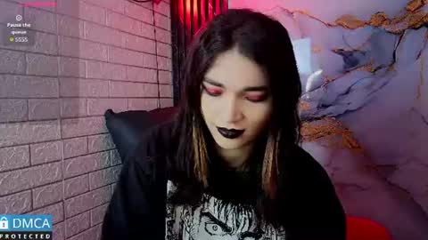 maevekuro online show from 18, 6, 2026