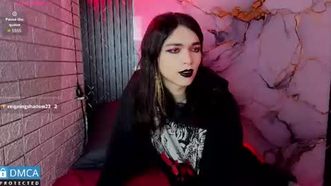 maevekuro online show from 19, 6, 2026