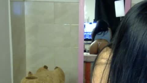 Snapshot of maferchavez88 chatting on 14, 4, 2026 maferchavez88 online show from 14, 4, 2026
