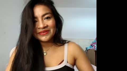 Snapshot of maferchavez88 chatting on 8, 5, 2026 maferchavez88 online show from 8, 5, 2026