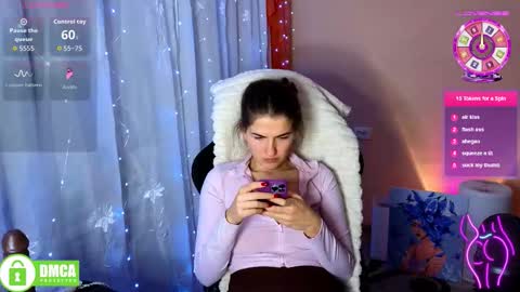 Snapshot of mag1c_eyes chatting on 16, 12, 2025 mag1c_eyes online show from 16, 12, 2025