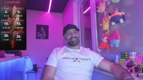 Magabear online show from 8, 3, 2025