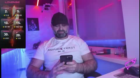 Magabear online show from 18, 12, 2025