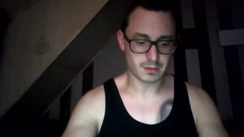 Snapshot of magfrauenfuesse chatting on 28, 10, 2025 magfrauenfuesse online show from 28, 10, 2025