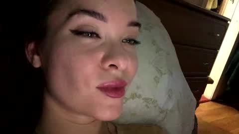 Snapshot of magggg658318 chatting on 11, 1, 2025 magggg658318 online show from 11, 1, 2025