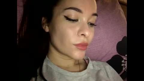 Snapshot of magggg658318 chatting on 1, 2, 2025 magggg658318 online show from 1, 2, 2025