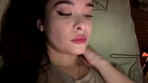 Snapshot of magggg658318 chatting on 18, 9, 2025 magggg658318 online show from 18, 9, 2025