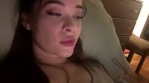 Snapshot of magggg658318 chatting on 22, 9, 2025 magggg658318 online show from 22, 9, 2025