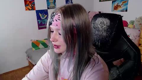 Snapshot of maggieswaggy chatting on 1, 10, 2025 Magdalene Swaggy online show from 1, 10, 2025