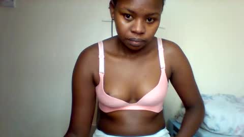 Snapshot of magic_bliss chatting on 2, 11, 2025 Bliss online show from 2, 11, 2025