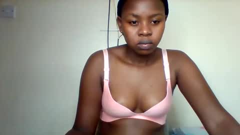 Snapshot of magic_bliss chatting on 5, 11, 2025 Bliss online show from 5, 11, 2025