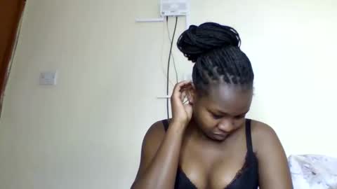 Snapshot of magic_bliss chatting on 24, 11, 2025 Bliss online show from 24, 11, 2025