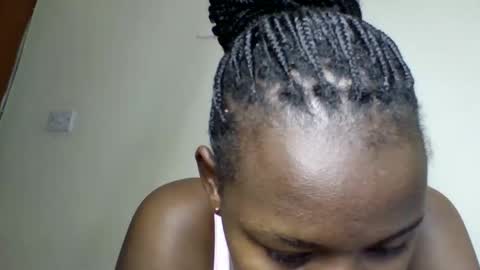 Snapshot of magic_bliss chatting on 1, 12, 2025 Bliss online show from 1, 12, 2025