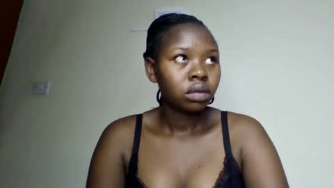 Snapshot of magic_bliss chatting on 16, 12, 2025 Bliss online show from 16, 12, 2025