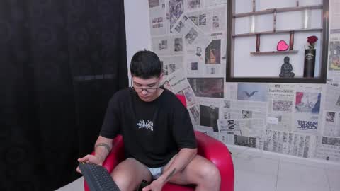 Snapshot of magic_boy01 chatting on 6, 3, 2025 Damian Rivers online show from 6, 3, 2025