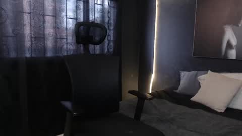 Snapshot of magic_boy01 chatting on 11, 9, 2025 Damian Rivers online show from 11, 9, 2025