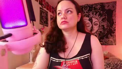 Claire online show from 1, 3, 2025