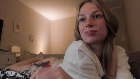 Snapshot of magic_couple13 chatting on 2, 12, 2024 Alice online show from 2, 12, 2024