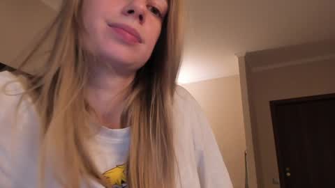 Snapshot of magic_couple13 chatting on 4, 12, 2024 Alice online show from 4, 12, 2024