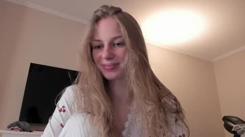 Snapshot of magic_couple13 chatting on 31, 1, 2025 Alice online show from 31, 1, 2025