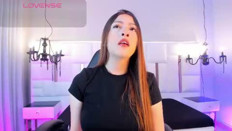 Snapshot of magic_miaa chatting on 22, 6, 2026 magic_miaa online show from 22, 6, 2026