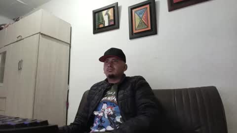 magic_milk23 online show from 10, 9, 2025