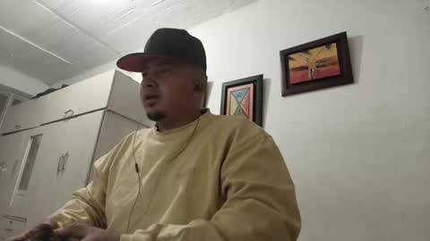 magic_milk23 online show from 28, 9, 2025