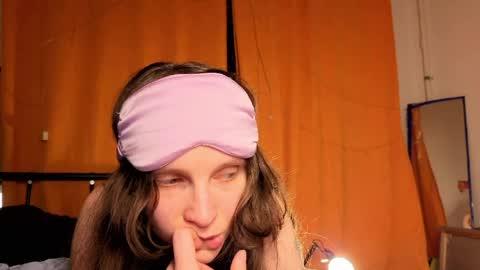 Mikky or Moon online show from 2, 4, 2026