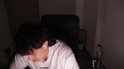 Tony Hoffa online show from 5, 3, 2026